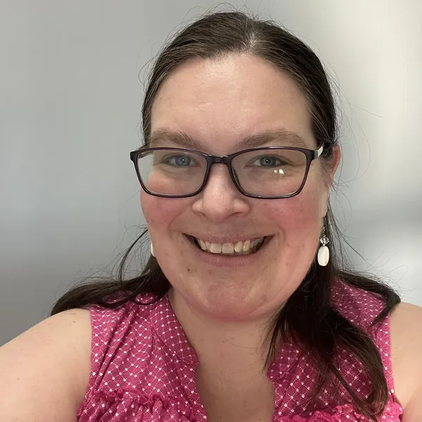 Amanda Moffatt, registrations, communications and business support